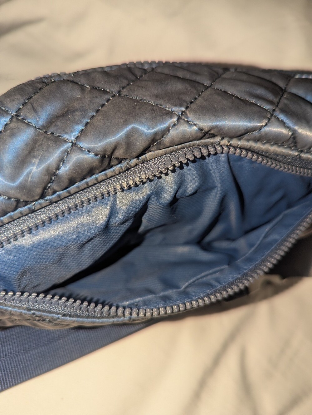 MZ Wallace Metro Quilted Sling Navy /Waist Bag with Leather Pulls - Picture 10 of 14